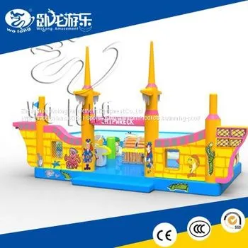 Многоцветные надувные игрушки для игры на земле и на воде