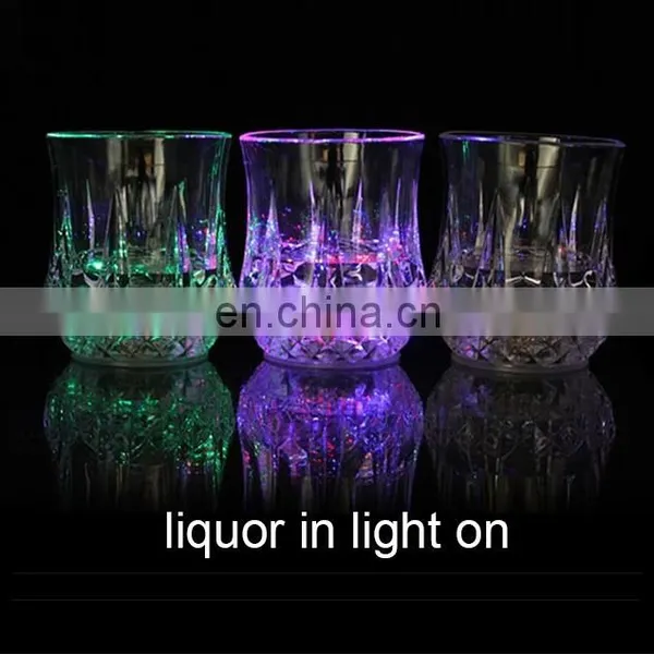 Eco Friendly LED Automatic Lighting Liquor Cup for Bar 200ml photo-2