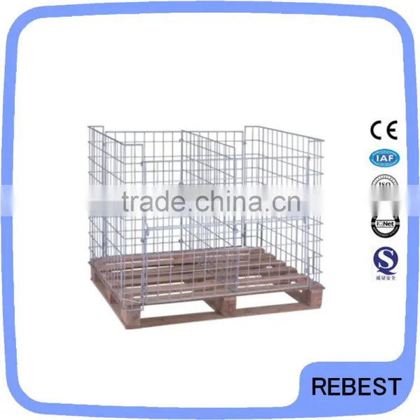 Warehouse wire mesh cage with divider
