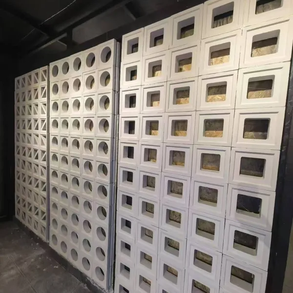 White Landscape Bricks, Restaurant Partition Bricks, Cement Hollow Bricks, Landscape Wall Bricks, Garden Decorative Bricks. Manufacturers of Hollow Bricks in Henan, Jiangsu, Jiangxi, Zhejiang, Anhui, Shanghai, and Hubei