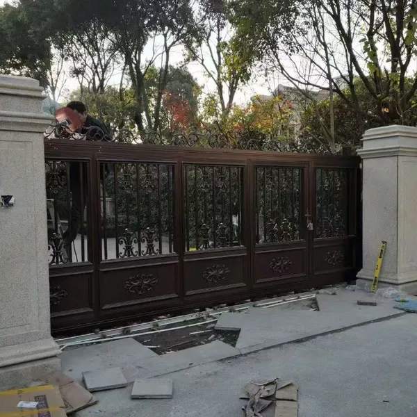 Metal Iron Gate Aluminum Gate Driveway Gate For Sale