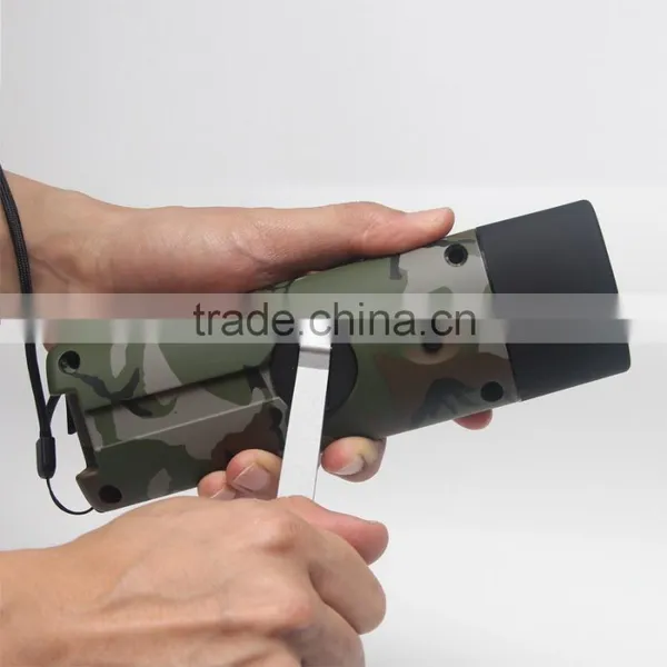 Professional Hand Crank LED Flashlight USB Rechargeable Factory No MOQ photo-2
