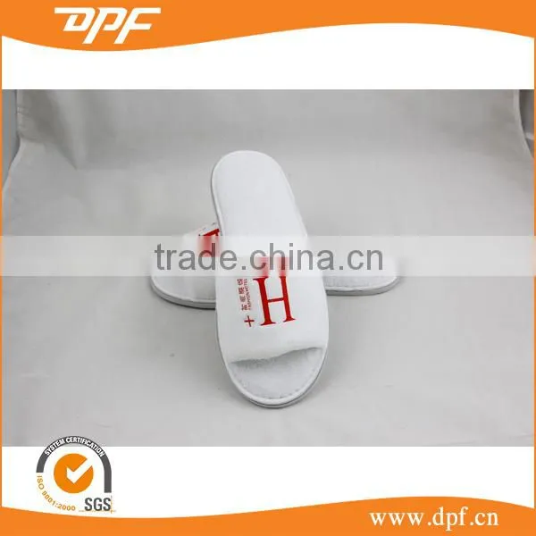 Customised Logo Available Cheap Bulk Hotel Disposable Slippers Quality Choice