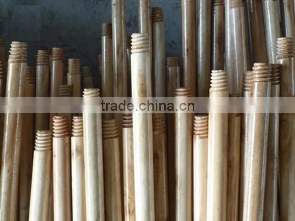 Cheap Widely Use Single Color Varnished Wooden Broom Stick
