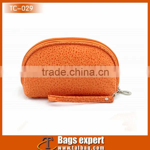 Ostrich pu Leather With Self Fabric Handle Cosmetic Bag