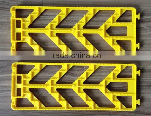 Car Traction Mat Car Snow Recovery Tracks photo-2