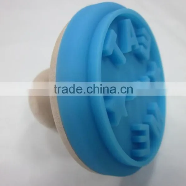 OEM Silicone Cookie Stamp With Wood Handle photo-4