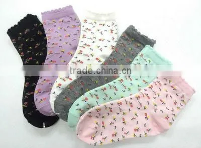 Women Cotton Flower Print Colorful Socks photo-3