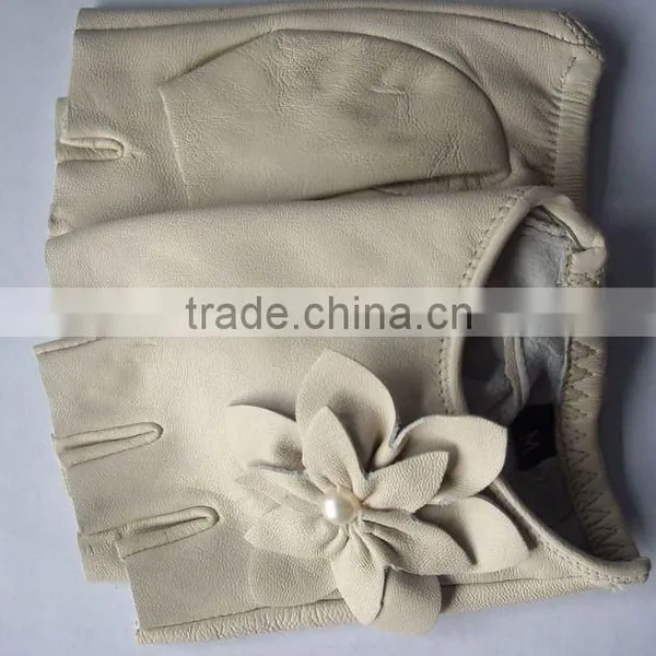Ladies Genuine Leather Gloves
