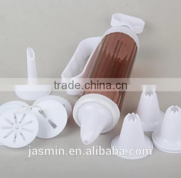 2016 NEW Hot Sale Wholesale Piping Rob Suit Plastic Cake Decorating Tips Pen for Fondant Icing for Make Cake photo-5