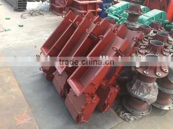 Hot Selling and Good Quality Electromagnetic Vibrating Feeder photo-2