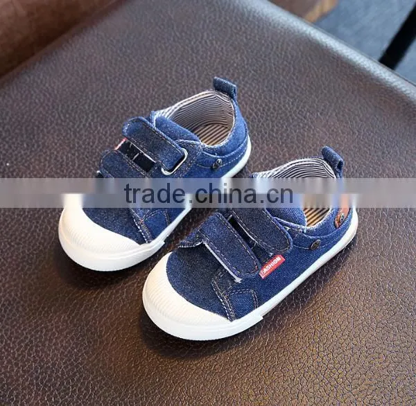 Zm35395a Fashion Children Boys Jeans Canvas Shoes Wholesale photo-3