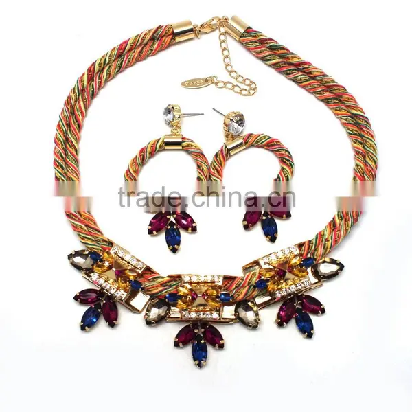 Latest Design Popular Fashion African Beads Jewelry Set Handmade Indian Jewelry Necklace and Earring Bracelet Set photo-4