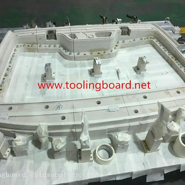 What's the Applications of Epoxy and Polyurethane Tooling Boards in Automotive Industry?