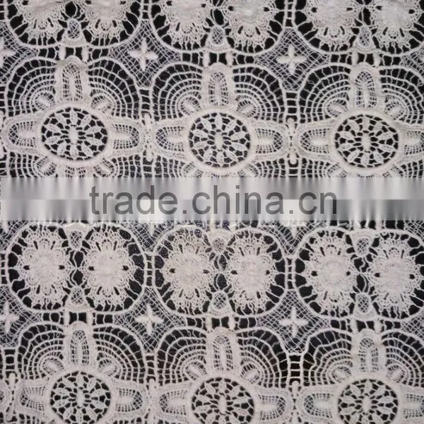 2016 New Lace Design 100% Cotton Full Lace Fabric For Garment photo-3