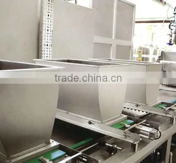 Chocolate Moulding Machine photo-3
