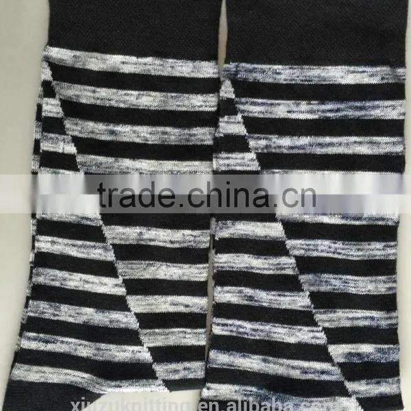 OEM 100% Cotton Leisure Quality Knitted Stripes Socks photo-4