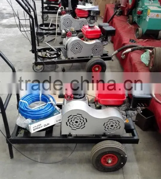 Road Painting Machine Made in China photo-2
