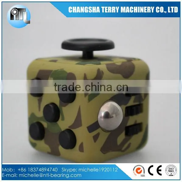 Camouflage Magic Silicone Fidget Cube for Gifts and Stress Relief photo-2