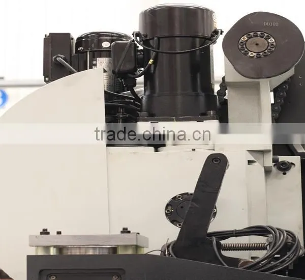 VHC540 Type of Machine Center With Vertical Type of Machine Frame and Cnc ATC photo-4