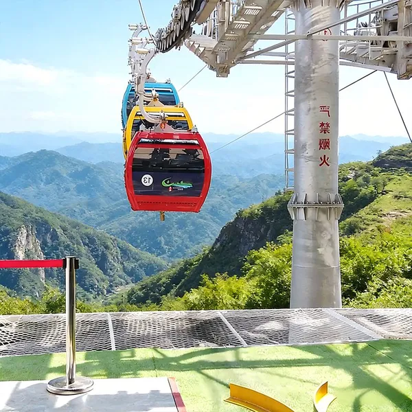 Dq Pulsating Aerial Steel Cable Car Amusement Park Mountain Resorts Transport System 100-500kg Capacity Commercial Use 5-10 Ropeway