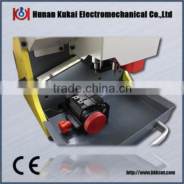 CE Approved Best Quality Key Duplicating Machine Automaic Key Cutting Machine photo-4