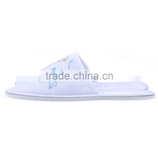 Special Design Washable Winter House Embossed Logo Slipper photo-5