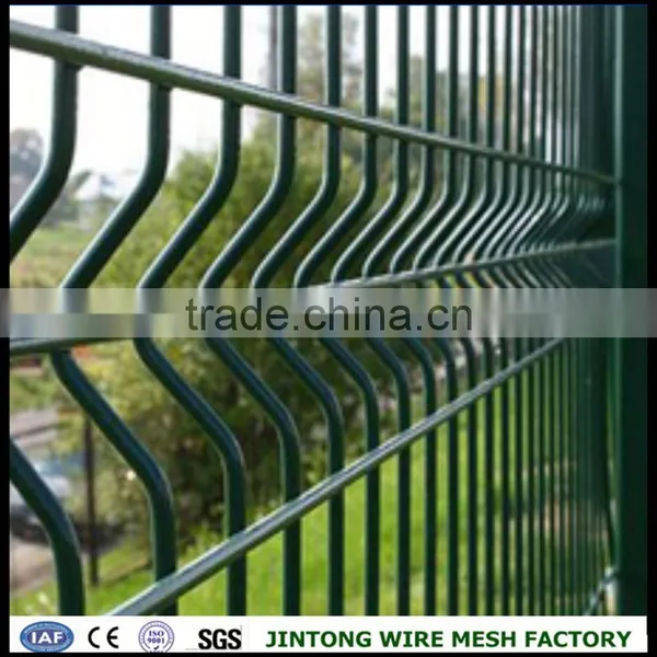 Plastic Welded Wire Mesh Panel Garden Fence photo-3