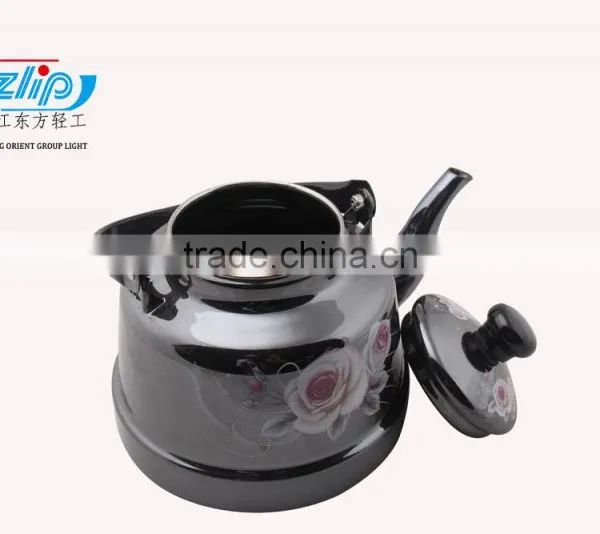 The Modern Mirror Enamel Kettle With Stainless Handle photo-5