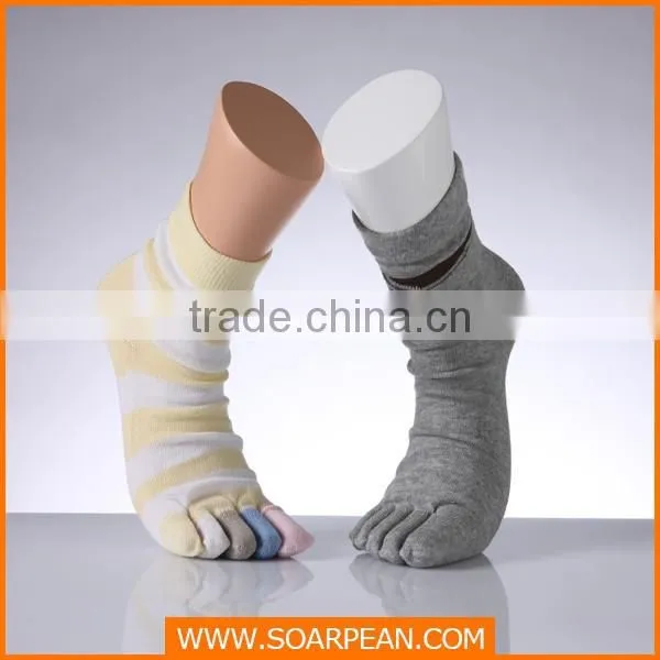 Latest Customized Display Wooden Foot Mannequin photo-5