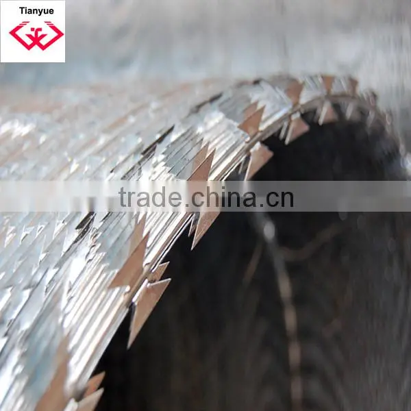 Cross Type Galvanized Razor Wire photo-2