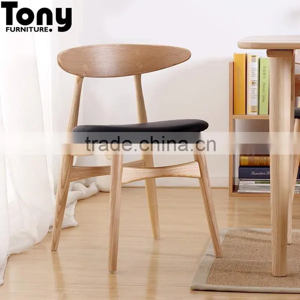 Classic Wood Living Furniture Hans Wooden Chair
