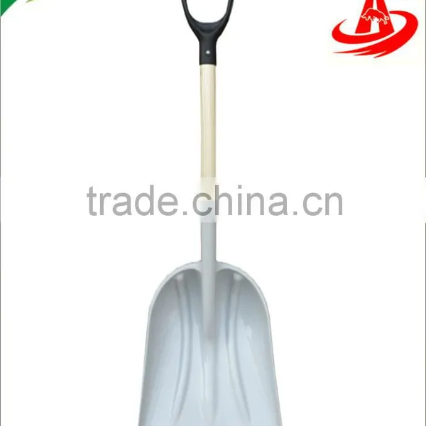 D Shaped Plastic Snow Shovel
