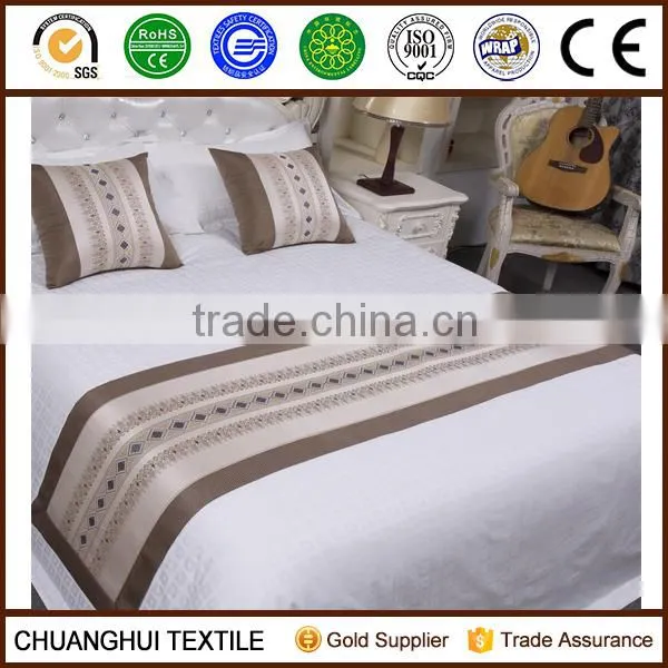 beautiful jacquard hotel bed runner