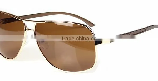 High Quality Italy Design ce Uv400 Sunglasses for Man photo-2