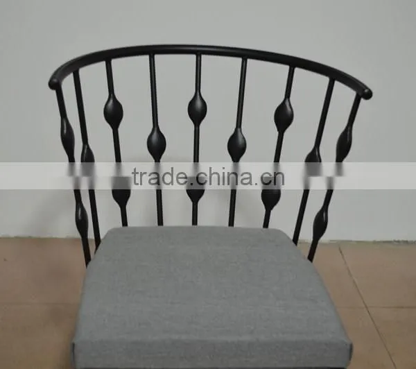 Elegant Outdoor Chair Metal Base photo-6