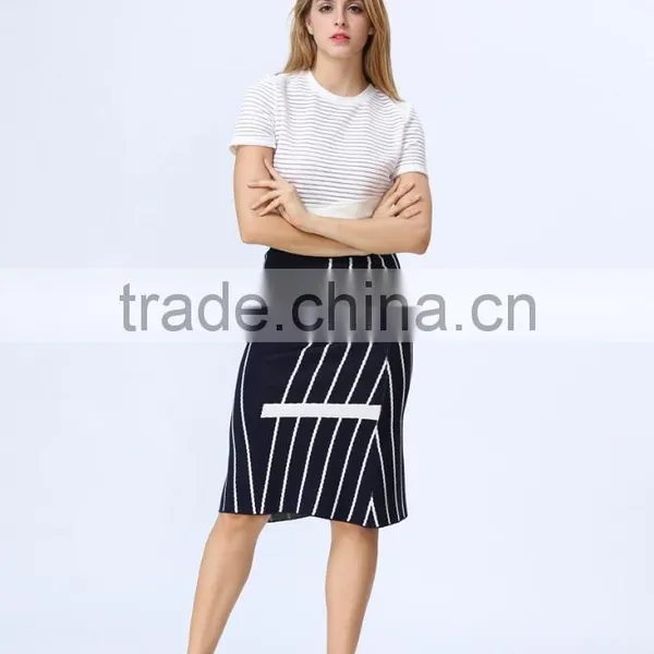 2016 New Arrival White & Black Stripe Knited Crop and Skirt Co-ord Set photo-4