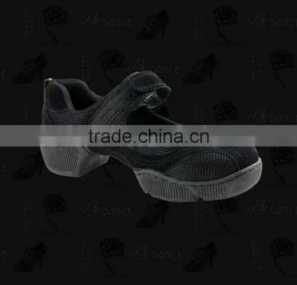 Dance SneakersGW4