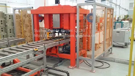 Automatic Busbar Fabrication Equipment For 2 Piece Type Busbar Clamp And Riveting