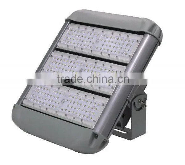 Shenzhen SNC Manufacturer Factory Price New High Lumen UL DLC Listed Outdoor Led Flood Light 150W photo-2