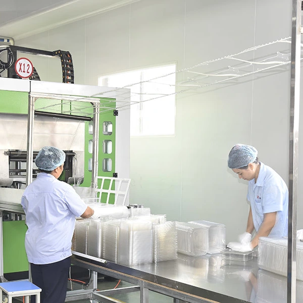 Guangzhou Yick Tak Blister Packaging Factory company overview - view 3