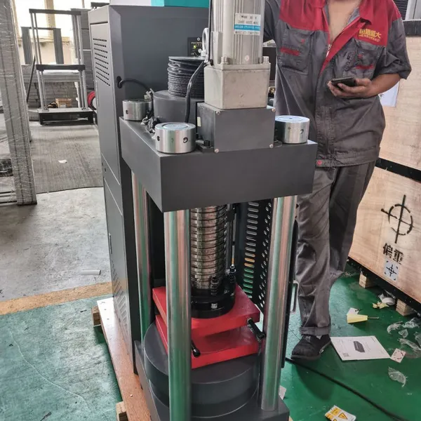 YAW-2000D 200Ton Automatic Concrete Compression Testing Machine photo-4