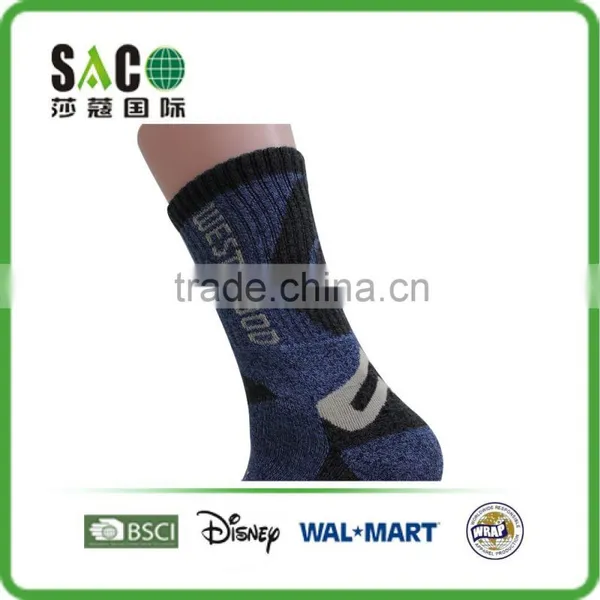 Blue and Black Yarn Doubling West Wood Words Pattern Cotton Sports Socks photo-2
