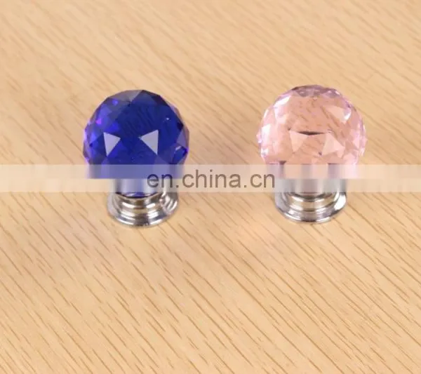 Yiwu Factory Big Crysta Drawerl Pull photo-4