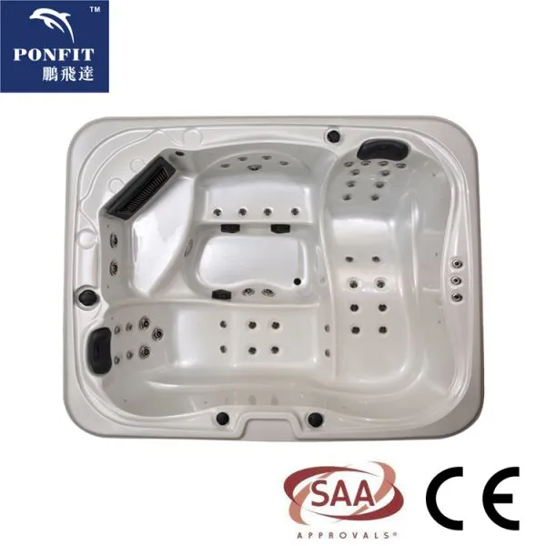 2018 Hot Sale Cheap Acrylic Outdoor Hot Tub Spa With HDTV photo-2