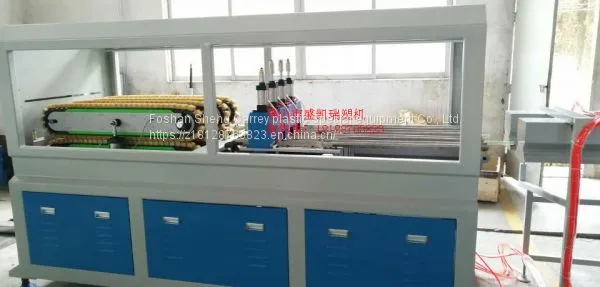 PVC Extruder Equipment With One Out and Four Pipes