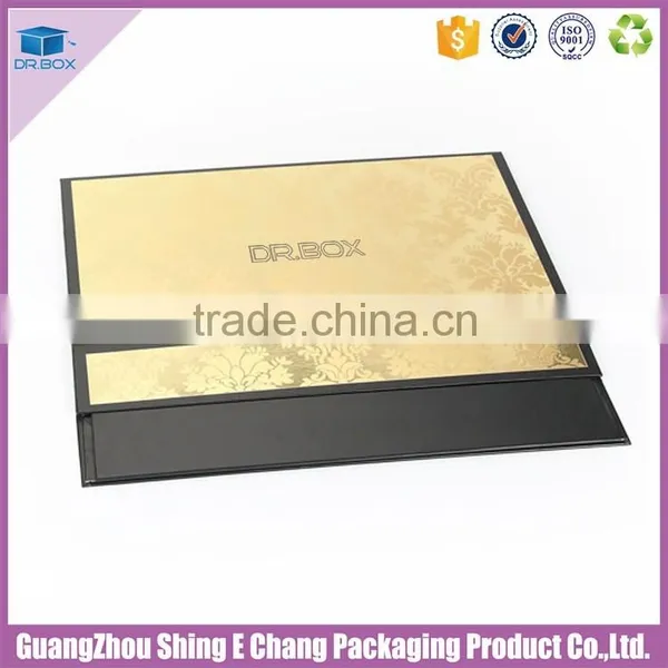 China Suppliers Staple Plastic T-shirt Homemade Counter Cardboard Boxer Shorts Display Box photo-3