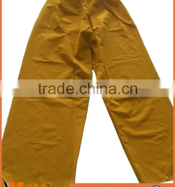 100% Waterproof Breathable Polyester or Pvc Industrial Rain Coat Plastic Raincoats 2pcs Set photo-2