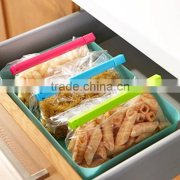 Mini Colored Plastic Bag Seal Clips for Home and Kitchen Tools photo-4