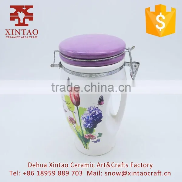 Ceramic Creative Lovely Red Container Cookie Jar With Lid photo-3